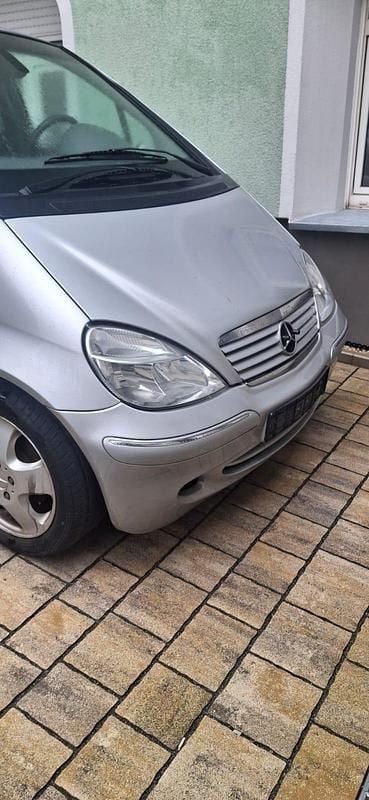 Silber Gebraucht 2001 Mercedes A160 Kleinwagen | 500 € (Superpreis) - Bild 1/4