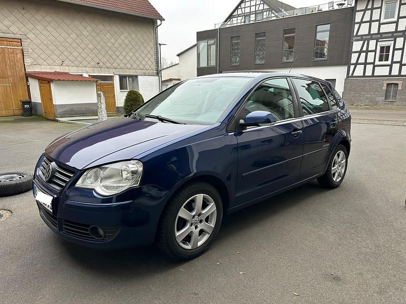 Blau Gebraucht 2009 VW Polo Edition Kleinwagen | 4.100 € (Etwas zu teuer) - Bild 1/4
