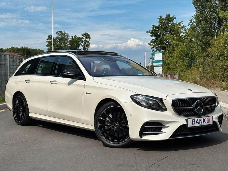 Weiß Gebraucht 2017 Mercedes E43 AMG AMG Limousine | 29.999 € (Superpreis) - Bild 1/4