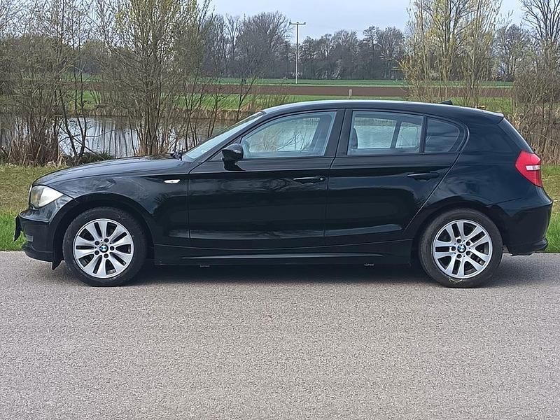 Gebraucht BMW 116 Advantage 122 PS (89 kW) 2009 Braun Kleinwagen