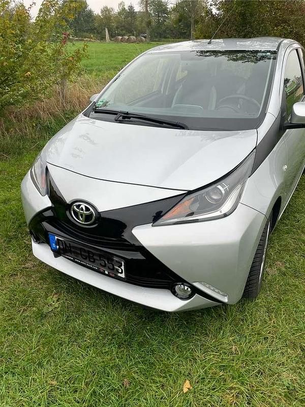 Gebraucht 2018 Toyota Aygo Kleinwagen | 7.800 € (Guter Preis) - Bild 1/4
