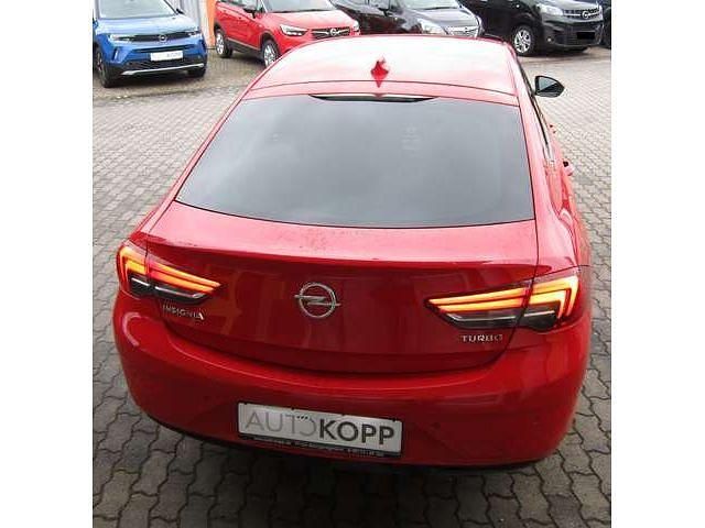 Gebraucht Opel Insignia Innovation 165 PS (121 kW) 2017 Lava rot Kleinwagen