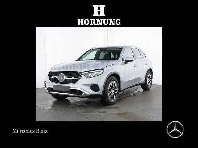 Metalliclack hightechsilber Gebraucht 2024 Mercedes GLC200 SUV | 48.400 € (Guter Preis) - Bild 1/3