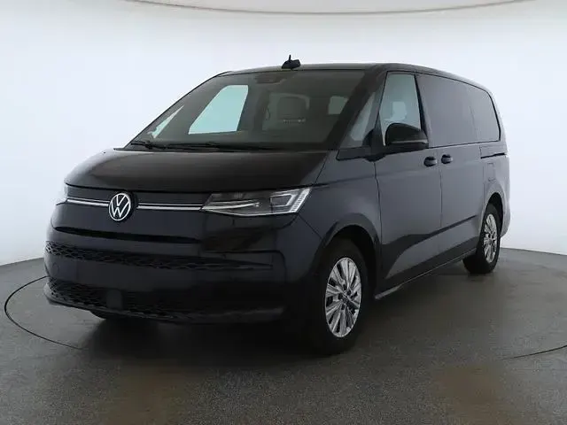 Używany VW Multivan Life 150 KM (110 kW) 2024 Czarny Minivan