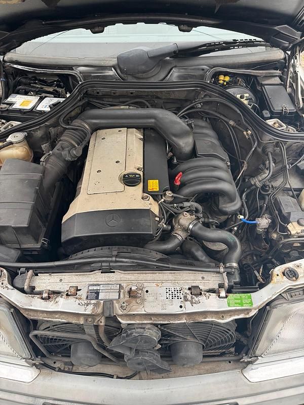 Gebraucht Mercedes E280 197 PS (144 kW) 1994 Kombi