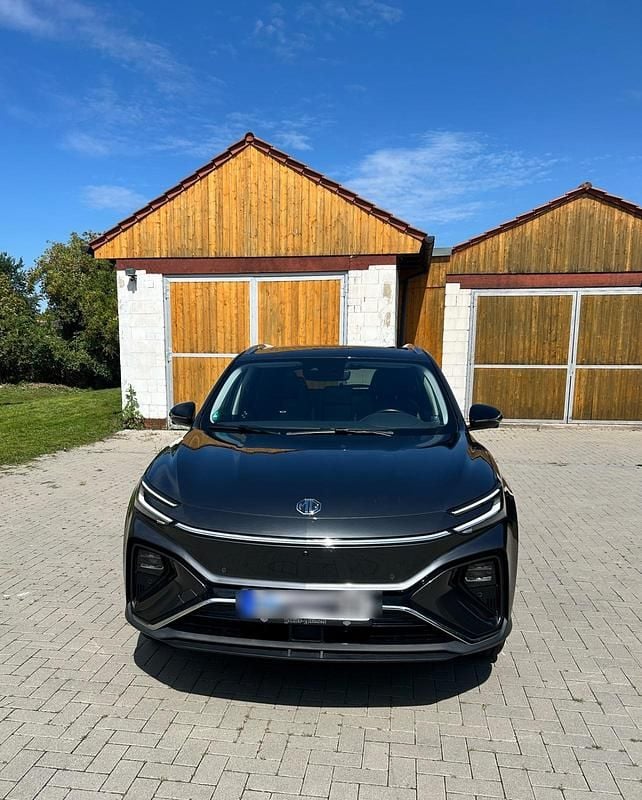 Grau Gebraucht 2022 MG Marvel R SUV | 21.999 € (Superpreis) - Bild 1/4