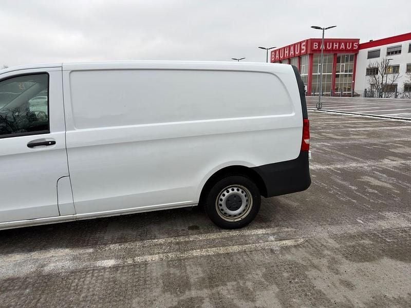 Gebraucht Mercedes Vito 102 PS (75 kW) 2020 Weiß Van