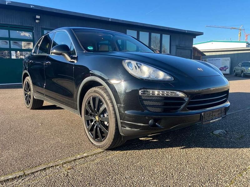 Gebraucht Porsche Cayenne 300 PS (220 kW) 2010 Schwarz SUV