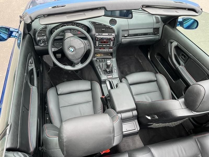 Gebraucht BMW 320 Cabriolet 149 PS (109 kW) 1999 Blau Cabrio