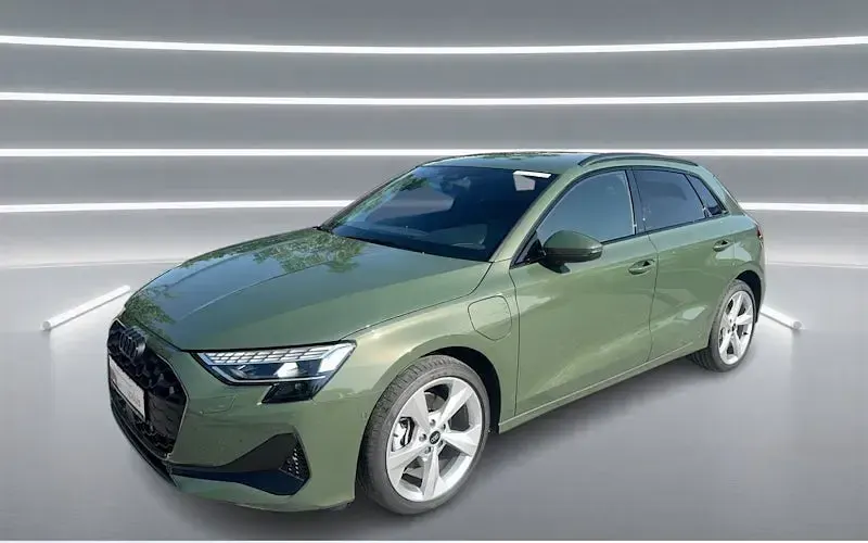 Gebraucht Audi A3 Advanced 204 PS (150 kW) 2025 Limousine