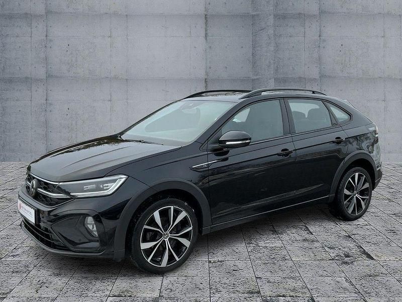 Gebraucht VW Taigo R-line 150 PS (110 kW) 2022 Deep black perleffekt SUV