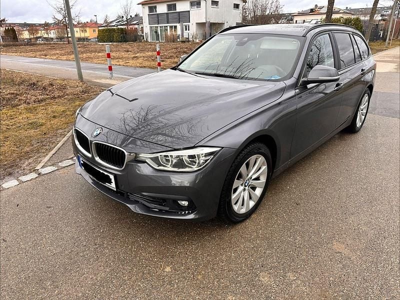 Gebraucht BMW 318 150 PS (110 kW) 2019 Grau Kombi