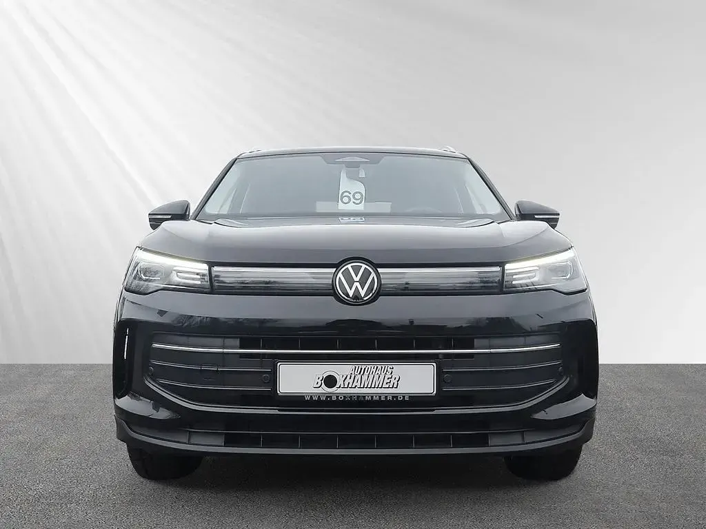 Gebraucht VW Tiguan Life 150 PS (110 kW) 2024 Schwarz SUV