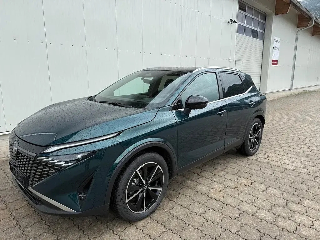 Neu Nissan Qashqai Tekna 158 PS (116 kW) 2026 Grün SUV