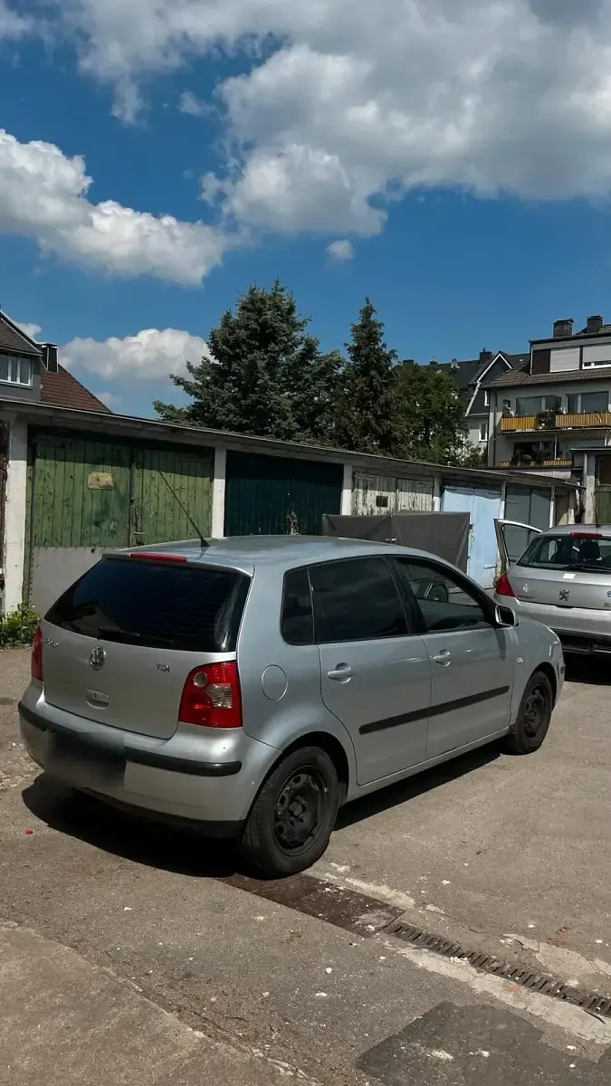 Gebraucht VW Polo 101 PS (74 kW) 2002 Silber Kleinwagen
