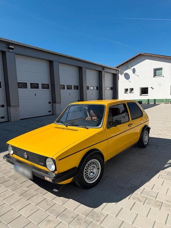 Gebraucht VW Golf I 65 PS (47 kW) 1983 Gelb Kleinwagen
