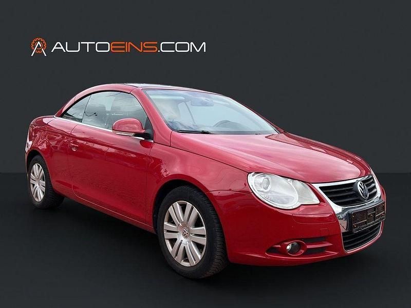 Rot Gebraucht 2006 VW Eos Cabrio | 4.988 € (Fairer Preis) - Bild 1/4