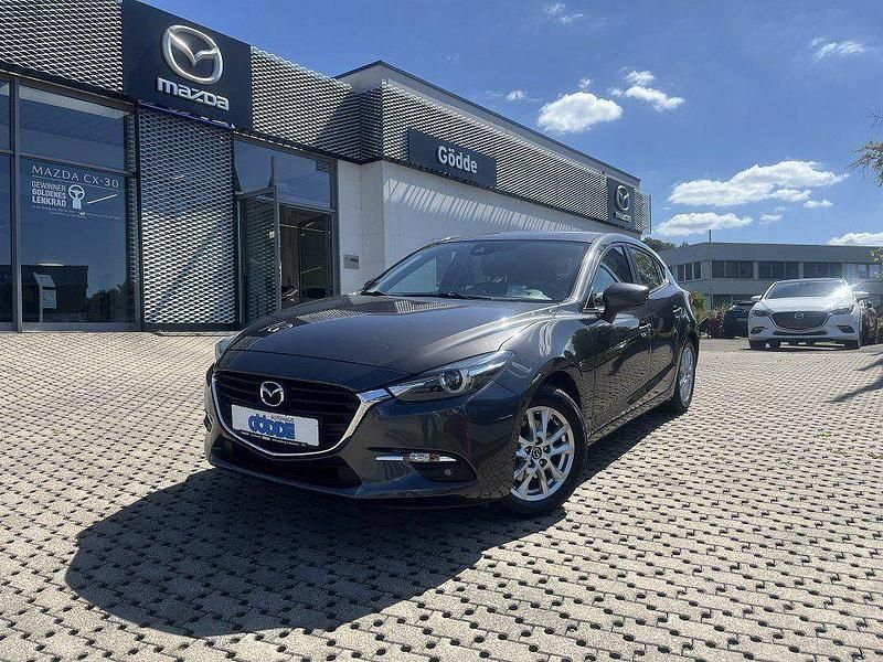 Grau Gebraucht 2017 Mazda 3 Exclusive-Line Limousine | 14.750 € (Fairer Preis) - Bild 1/4