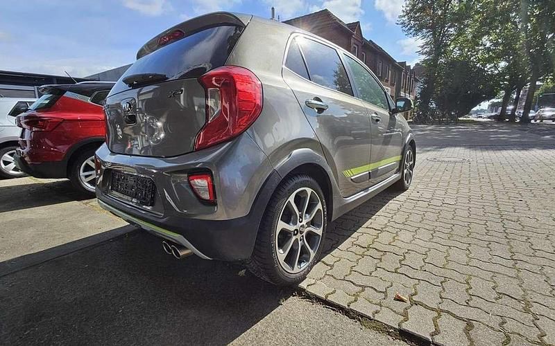 Gebraucht Kia Picanto X-Line 101 PS (74 kW) 2018 Silber ((im) titaniumsilber met.) Kleinwagen