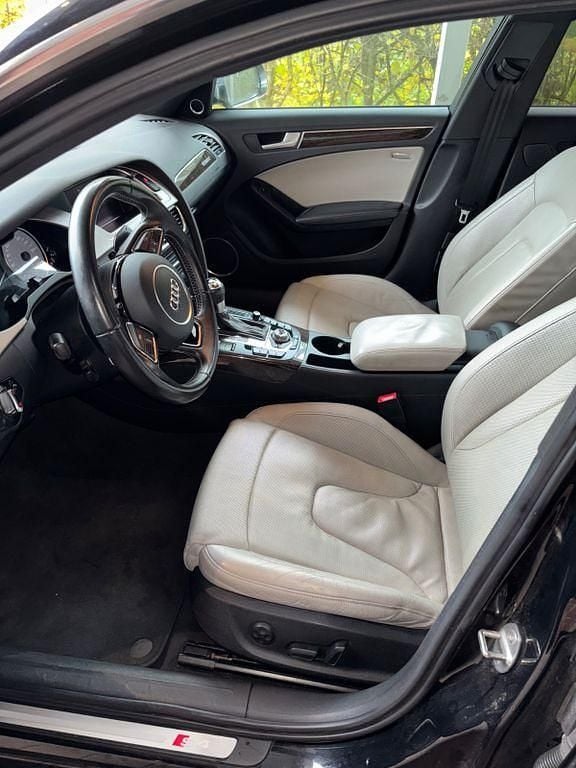 Gebraucht Audi S4 Ambiente 333 PS (244 kW) 2009 Schwarz Kombi