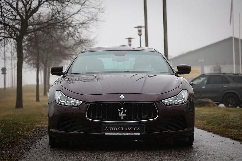 Gebraucht Maserati Ghibli 409 PS (300 kW) 2014 Rot Coupé