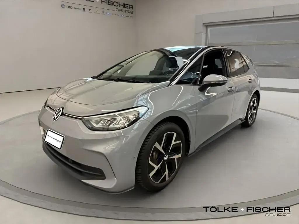 Gebraucht VW ID.3 Pro 150 kW (204 PS) 2024 Mondsteingrau uni Kleinwagen