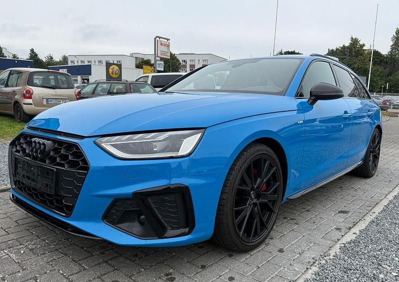 Blau Gebraucht 2022 Audi A4 S-Line Kombi | 33.980 € (Fairer Preis) - Bild 1/4