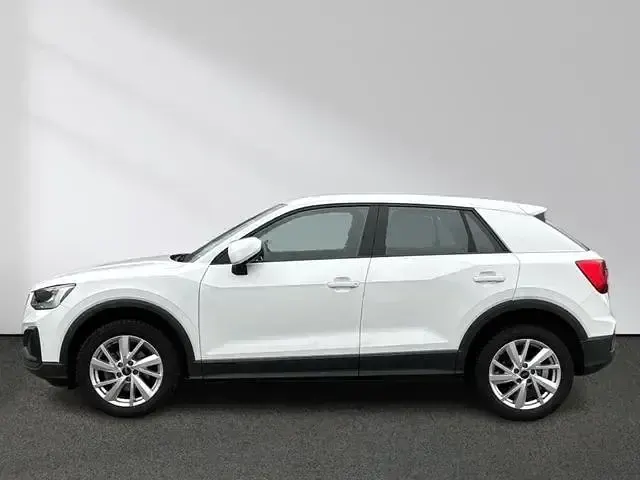 Gebraucht Audi Q2 Comfort 116 PS (85 kW) 2024 SUV