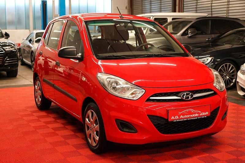 Gebraucht Hyundai i10 69 PS (50 kW) 2011 Rot Kleinwagen