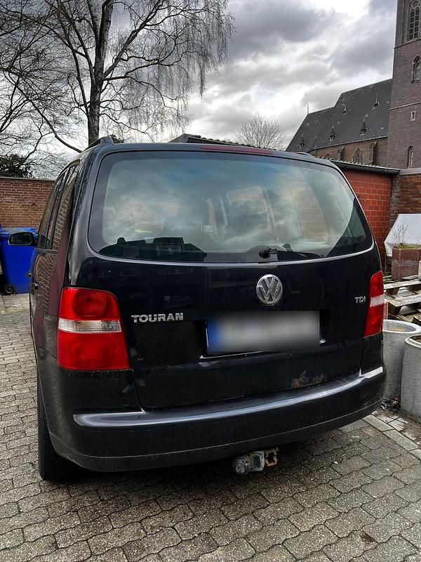 Gebraucht VW Touran 105 PS (77 kW) 2005 Schwarz Van / Kleinbus