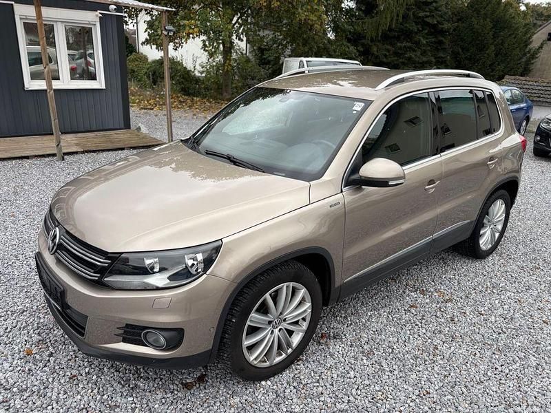 Gebraucht VW Tiguan LOUNGE 110 PS (80 kW) 2016 Beige SUV