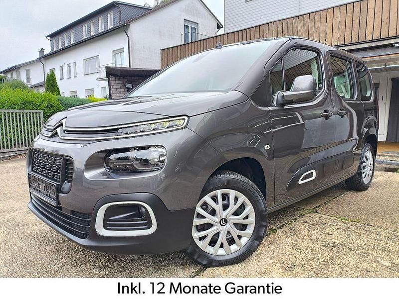 Gris platinium Gebraucht 2020 Citroën Berlingo Feel Van / Kleinbus | 23.400 € (Guter Preis) - Bild 1/4