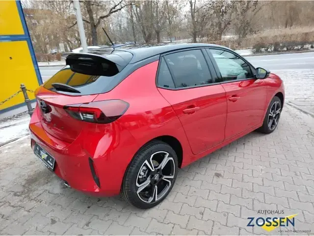 Usado Opel Corsa 101 HP (74 kW) 2026 Vermelho Sedan