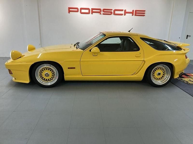 Gebraucht Porsche 928 320 PS (235 kW) 1990 Gelb Coupé