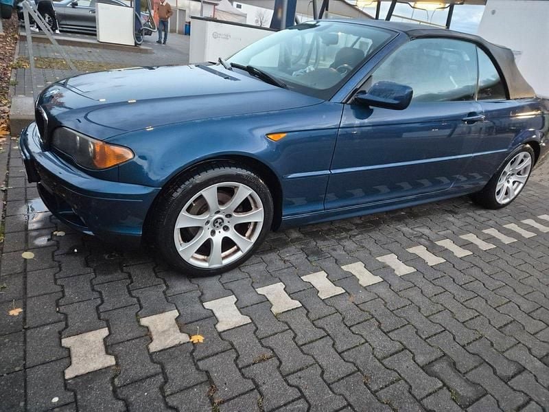 Second-hand BMW 318 143 CP (105 kW) 2003 Albastru Coupe