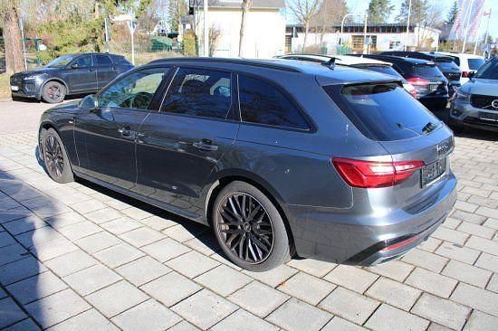 Gebraucht Audi A4 S-Line 204 PS (150 kW) 2023 Daytonagray (metallic) Kombi
