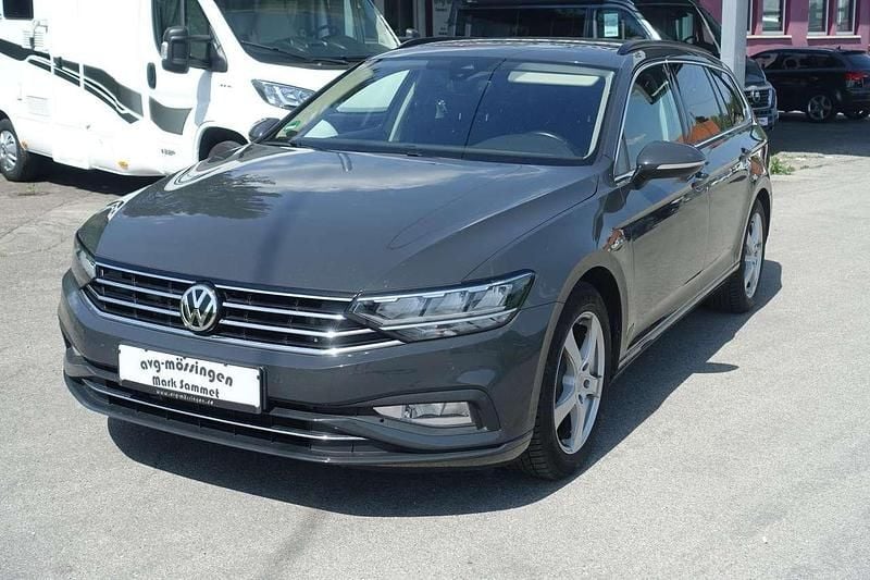 Uranograu Gebraucht 2020 VW Passat Business Kombi | 22.900 € (Fairer Preis) - Bild 1/4