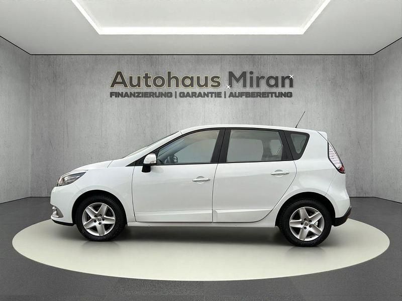 Gebraucht Renault Scénic III 116 PS (85 kW) 2016 Weiß Van / Kleinbus