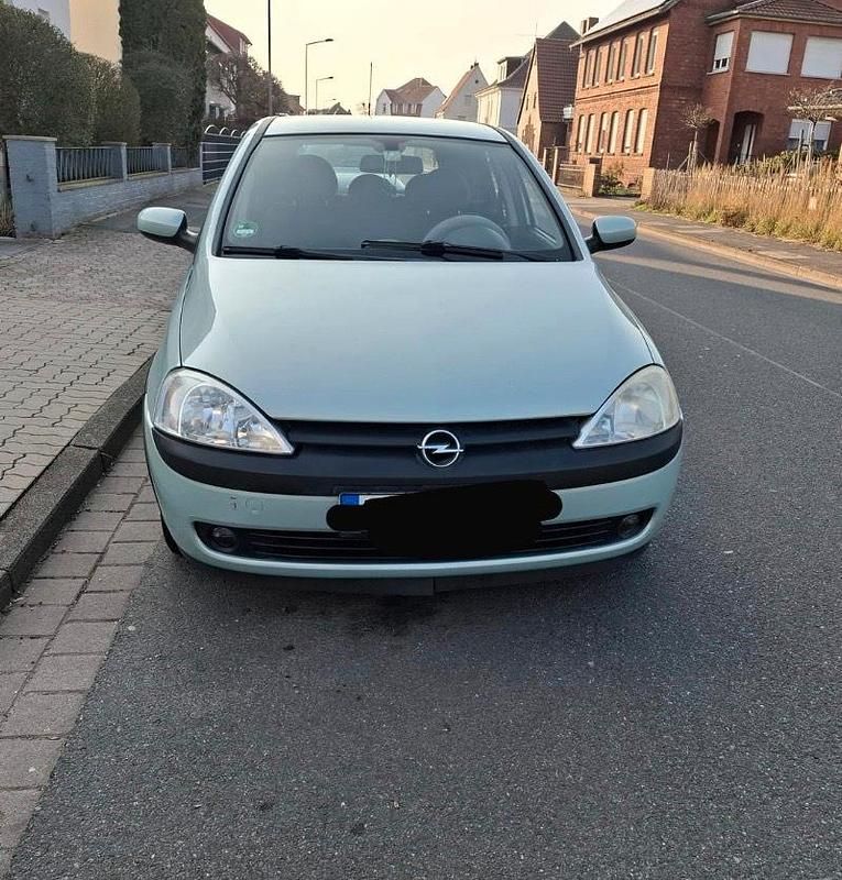 Gebraucht Opel Corsa 75 PS (55 kW) 2001 Kleinwagen