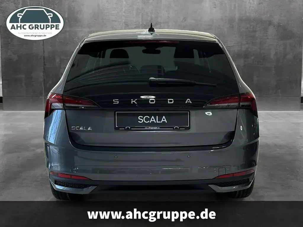 Gebraucht Skoda Scala Tour 116 PS (85 kW) 2025 Grau Kleinwagen