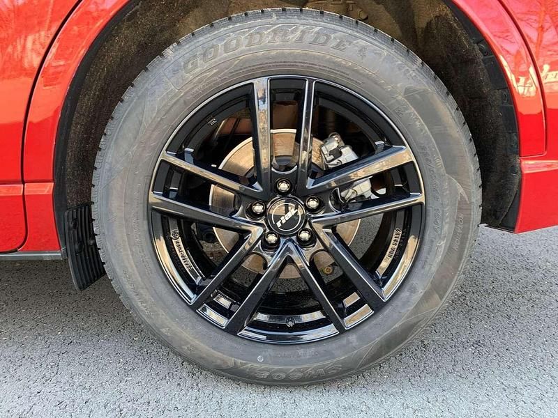 Gebraucht Ford Kuga ST-Line X 150 PS (110 kW) 2023 Lucidrot metallic SUV