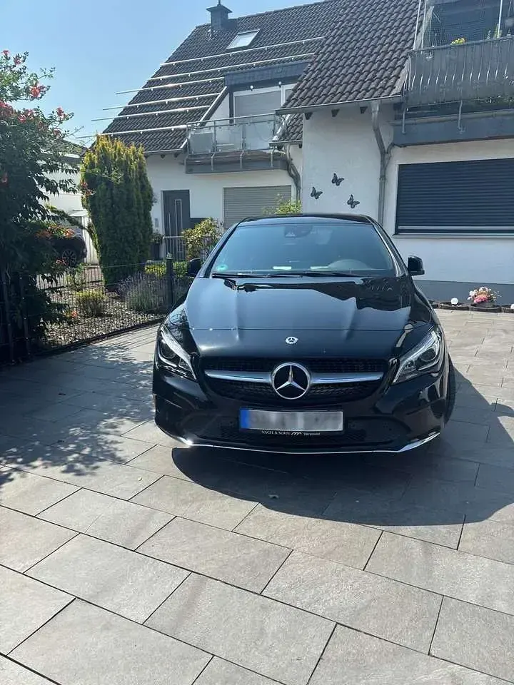 Gebraucht Mercedes CLA200 156 PS (114 kW) 2017 Coupé