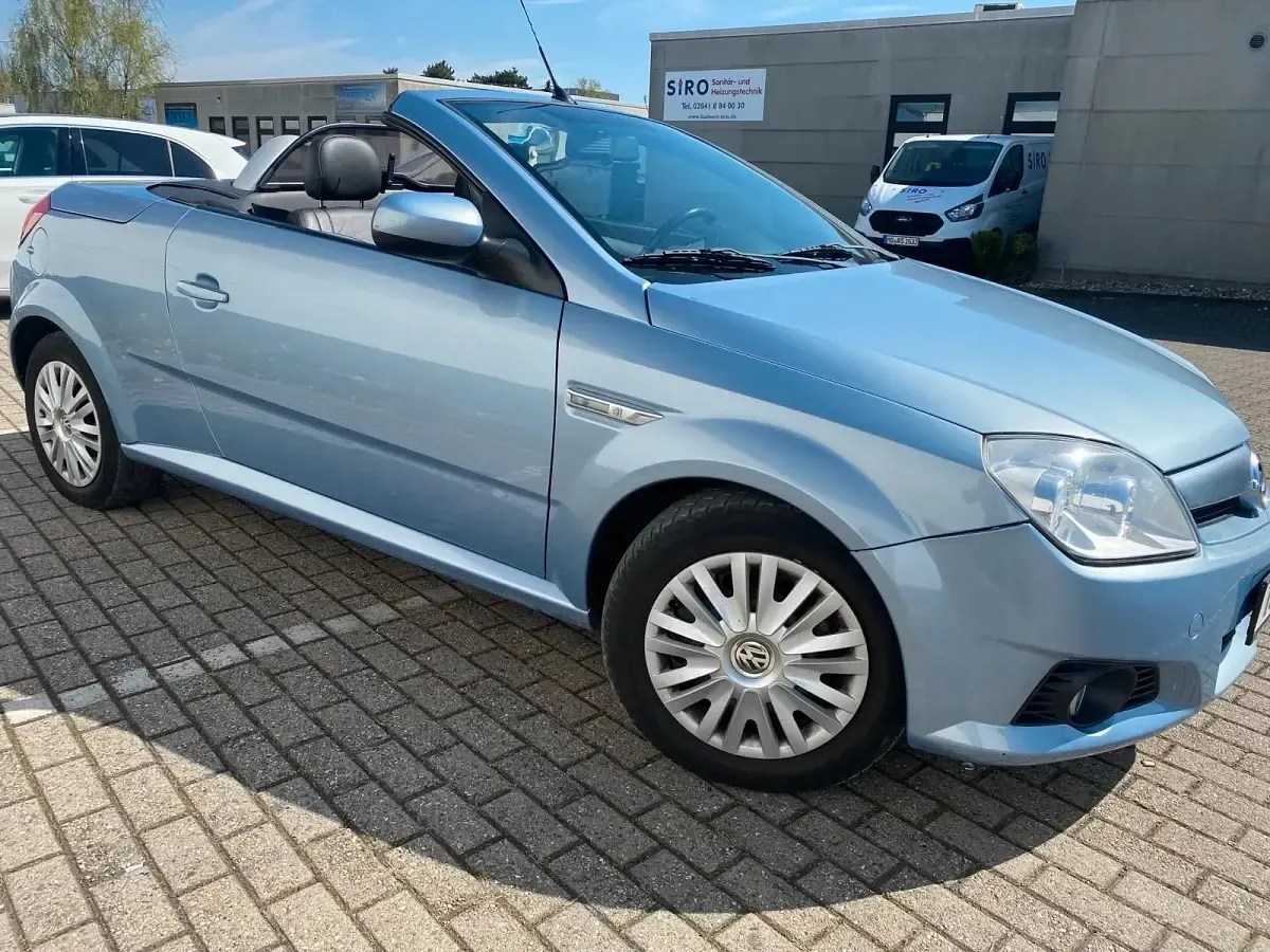 Gebraucht Opel Tigra 125 PS (91 kW) 2004 Blau Cabrio