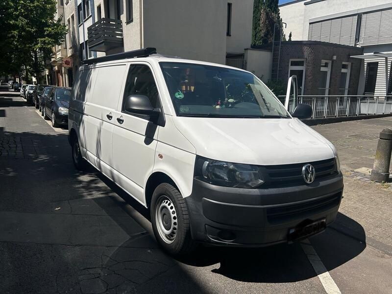 Weiß Gebraucht 2015 VW T5 Van | 22.000 € - Bild 1/4
