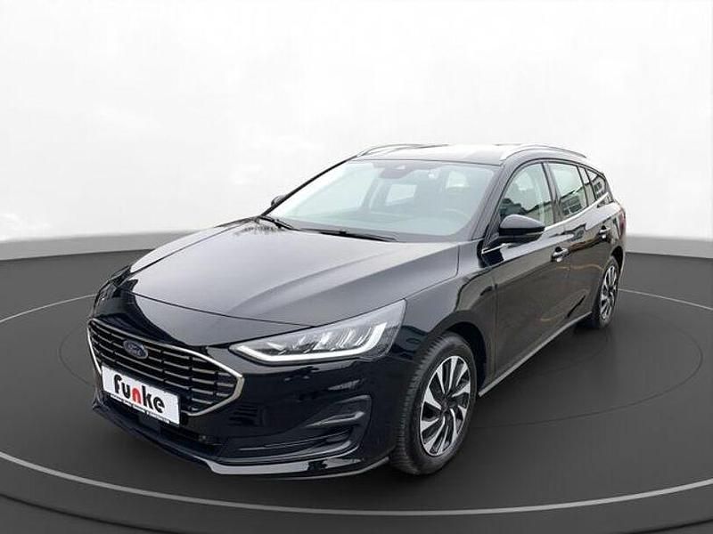 Obsidianschwarz metallic Gebraucht 2023 Ford Focus Titanium Kombi | 19.990 € (Guter Preis) - Bild 1/4