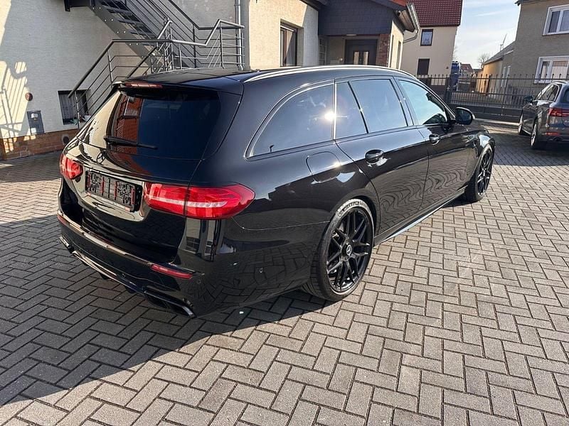 Gebraucht Mercedes E63S AMG AMG 612 PS (450 kW) 2018 Schwarz Kombi