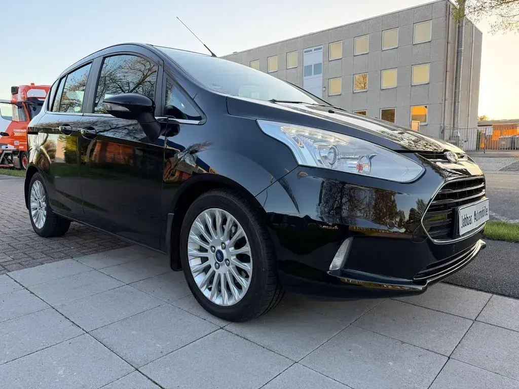 Gebraucht Ford B-MAX Titanium 105 PS (77 kW) 2013 Schwarz Van / Kleinbus