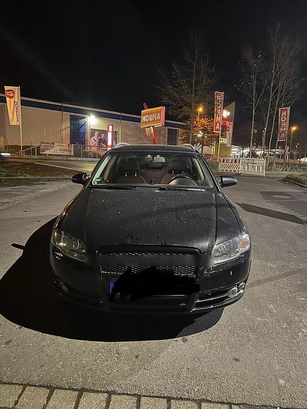 Schwarz Gebraucht 2005 Audi A4 Kombi | 900 € (Superpreis) - Bild 1/4