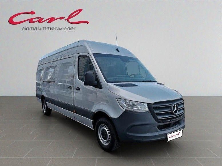 Silber Gebraucht 2023 Mercedes Sprinter Van | 63.070 € - Bild 1/4
