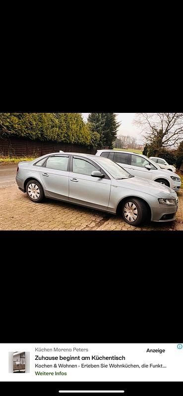 Grau Gebraucht 2010 Audi A4 Limousine | 6.299 € (Guter Preis) - Bild 1/4